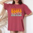 Groovy Born To Read 本 強制的に読む メール 読書 レディースオーバーサイズコンフォートTシャツ Crimson