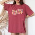 Groovy 理学療法士アシスタント デイジーフラワー レトロ Pta レディースオーバーサイズコンフォートTシャツ Crimson