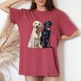 Happy Two Labradors ゴールデンブラック ラボレトリバー Mom Dad レディースオーバーサイズコンフォートTシャツ Crimson