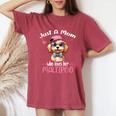 Just Mom Who Loves Her Maltipooママ レディースオーバーサイズコンフォートTシャツ Crimson