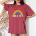 Lgbtq Be Kind Pocket Gay Pride Lgbt Ally Rainbowintage レディースオーバーサイズコンフォートTシャツ Crimson