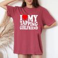 I Love My Yapping Girlfriend レディースオーバーサイズコンフォートTシャツ Crimson