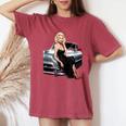 Pinup Girl ビンテージクラシックカー ホットロッド ロカビリー レディースオーバーサイズコンフォートTシャツ Crimson