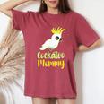Retro Cockatoo Mother Mom Cockatoo Mommy Cockatiel レディースオーバーサイズコンフォートTシャツ Crimson