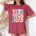 That Is Life Retro Groovyintage レディースオーバーサイズコンフォートTシャツ Crimson