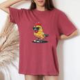 おもしろチキンウェア サングラスと靴 男の子と女の子向け レディースオーバーサイズコンフォートTシャツ Crimson