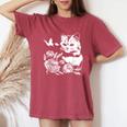 バラと蝶の猫、花柄 レディースオーバーサイズコンフォートTシャツ Crimson