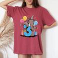 マンモス 3歳の誕生日 男の子 女の子 3歳 3歳 マンモス レディースオーバーサイズコンフォートTシャツ Crimson