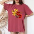 ユリの花 恋人の日 ユリ ホームフラワー ガーデンデザイン レディースオーバーサイズコンフォートTシャツ Crimson