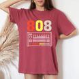 ヴィンテージ 808 ローランド ドラムマシン ギフト 男性 女性 ドラムに レディースオーバーサイズコンフォートTシャツ Crimson