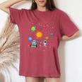 宇宙 惑星 太陽系 宇宙飛行士 オタク キッズ 男の子 女の子 レディースオーバーサイズコンフォートTシャツ Crimson