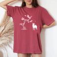 柴犬の桜hiba Inu Japanese Cherry Blossomakura レディースオーバーサイズコンフォートTシャツ Crimson