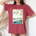 桜の花 ジャパニーズ・ヴィンテージ・アート 歌川 広重 隅田川水神の森真崎 名所江戸百景 レディースオーバーサイズコンフォートTシャツ Crimson