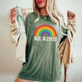 Lgbtq Be Kind Pocket Gay Pride Lgbt Ally Rainbowintage レディースオーバーサイズコンフォートTシャツ Moss
