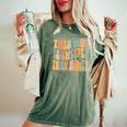 Mãe Portugués Mamá Día De La Madre Divertido Groovy Ondulado Texto Camiseta extragrande cómoda para mujer Moss