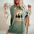 Panda Is Mypirit Animal かわいいパンダヴィンテージパンダ レディースオーバーサイズコンフォートTシャツ Moss