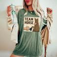 Team Horse 面白い馬のデザイン レディースオーバーサイズコンフォートTシャツ Moss