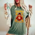 七面鳥の日ファミリーディナーとハッピー感謝祭の男性女性。 レディースオーバーサイズコンフォートTシャツ Moss