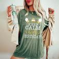 花火とケーキ I Can't Keep Calm It's My 50Th Birthday レディースオーバーサイズコンフォートTシャツ Moss