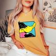 Daffy Duck レディースオーバーサイズコンフォートTシャツ Mustard