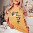 クールなアフリカの地図アート 男性 女性 アフリカの図書館読者 レディースオーバーサイズコンフォートTシャツ Mustard