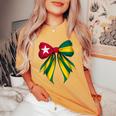 トーゴ トーゴ語 プライド コケット リボン 旗 女の子 ママ レディースオーバーサイズコンフォートTシャツ Mustard