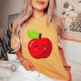 子供、女性、男性向けのミニマルな甘いリンゴ レディースオーバーサイズコンフォートTシャツ Mustard