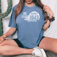 80歳の誕生日 メンズギフト 80歳 女性用 80年 8月 1943 レディースオーバーサイズコンフォートTシャツ Blue Jean
