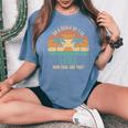 Lyra Cute Retro Girls Groovy Lyra Personalized Name 長袖tシャツ レディースオーバーサイズコンフォートTシャツ Blue Jean