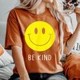 Be Kind かわいい イエロー スマイル フェイス シャツ スマイル フェイス ハピネス レディースオーバーサイズコンフォートTシャツ Yam