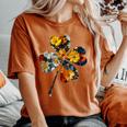 四つ葉のクローバーのシルエット 花 植物 花柄 レディースオーバーサイズコンフォートTシャツ Yam