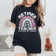 Retired Teacher Class Of 2025 Rainbow Retro Graduation レディースオーバーサイズコンフォートTシャツ Black