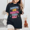 Very Demureery Mindfulibes Only Cute Retro Girls レディースオーバーサイズコンフォートTシャツ Black