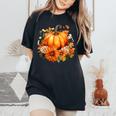 秋の花とカボチャ レディースオーバーサイズコンフォートTシャツ Black