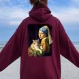Girl With A Pearl Earring And A Cat 名画パロディ アート猫 レディース オーバーサイズ パーカー バックプリント Maroon