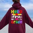 Hello First Grade Back Tochool 1St Day Of 1St Grade レディース オーバーサイズ パーカー バックプリント Maroon
