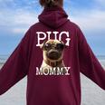 Pug Mommyパグ・マミー パグ・マム 犬のママ 母の日 パグ・ママ レディース オーバーサイズ パーカー バックプリント Maroon