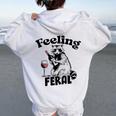 Feeling Feral アライグマ ミーム アルコール 飲酒 恋人 男性 女性 レディース オーバーサイズ パーカー バックプリント White
