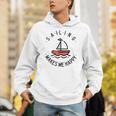 Sailing Makes Me Happy レッド ヨット パーカー