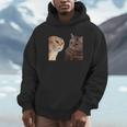 2匹の猫がミームを話す 長袖tシャツ パーカー