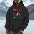 Nasaの宇宙飛行士の掃除機の星のワームのロゴが面白い Hoodie