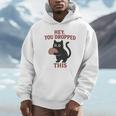 この脳みそのかわいい黒猫のミームを落とした 長袖tシャツ パーカー
