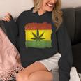 ウィード マリファナ ガンジャ リーフ ラスタ フラッグ 大麻 恋人 ギフト Hoodie