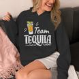 チーム・テキーラ・アイ・メキシカン・バー・アルコール・テキーラ・パーティー パーカー