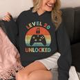 レベル 20 アンロック レトロ ヴィンテージ 面白い 20歳の誕生日 ゲーマー パーカー