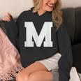 大文字 M アルファベットモノグラム イニシャル Hoodie