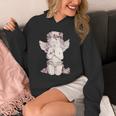 天使の羽を持つ膝の上の美的天使を祈る Hoodie