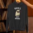 Pugs Not Drugs 犬好きのtシャツペットへの面白いプレゼント パーカー