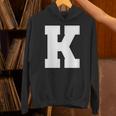 大文字 K アルファベットモノグラム イニシャル Hoodie