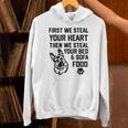 ジャーマン・シェパードはあなたの心を盗みますあなたのベッドとソファを盗みます Hoodie